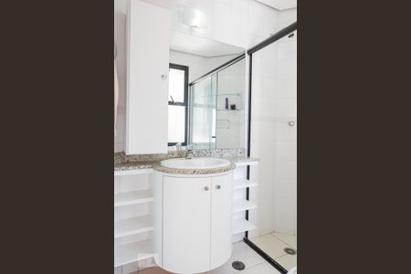 Apartamento à venda com 64m², 2 quartos e 1 vaga Apartamento à venda com 64m², 2 quartos e 1 vagaBanheiro da Suite
