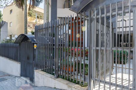 Apartamento à venda com 64m², 2 quartos e 1 vaga Apartamento à venda com 64m², 2 quartos e 1 vagaFachada