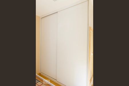 Apartamento à venda com 64m², 2 quartos e 1 vaga Apartamento à venda com 64m², 2 quartos e 1 vagaSuite