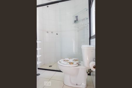 Apartamento à venda com 64m², 2 quartos e 1 vaga Apartamento à venda com 64m², 2 quartos e 1 vagaBanheiro da Suite