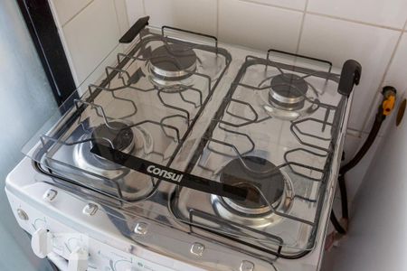 Apartamento à venda com 64m², 2 quartos e 1 vaga Apartamento à venda com 64m², 2 quartos e 1 vagaFogão