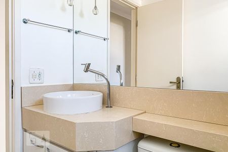 Apartamento para alugar com 55m², 2 quartos e 1 vaga Apartamento para alugar com 55m², 2 quartos e 1 vagaBanheiro