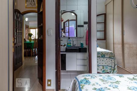 Casa à venda com 168m², 3 quartos e 4 vagas Casa à venda com 168m², 3 quartos e 4 vagasSuíte 2