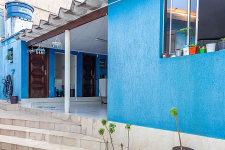 Casa à venda com 168m², 3 quartos e 4 vagas Casa à venda com 168m², 3 quartos e 4 vagasÁrea Externa