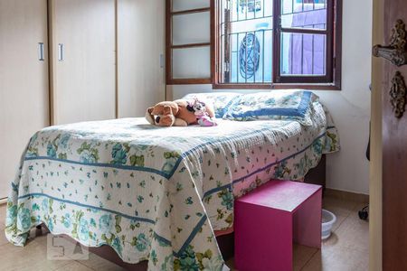 Casa à venda com 168m², 3 quartos e 4 vagas Casa à venda com 168m², 3 quartos e 4 vagasSuíte 2