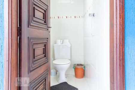 Casa à venda com 168m², 3 quartos e 4 vagas Casa à venda com 168m², 3 quartos e 4 vagasLavanderia