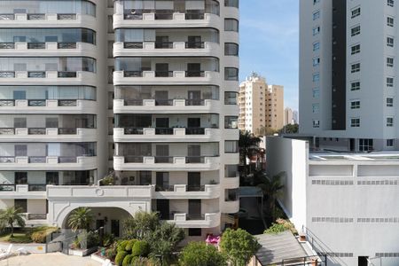 Apartamento para alugar com 80m², 3 quartos e 2 vagas Apartamento para alugar com 80m², 3 quartos e 2 vagasVista do Quarto 2