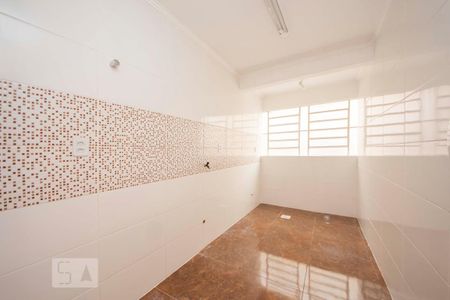 Cozinha  de apartamento para alugar com 1 quarto, 50m² em Protásio Alves, Porto Alegre