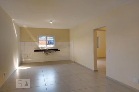 Sala/ cozinha de casa para alugar com 2 quartos, 70m² em Santa Maria, Osasco