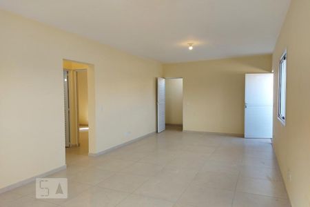 Sala/ cozinha de casa para alugar com 2 quartos, 70m² em Santa Maria, Osasco