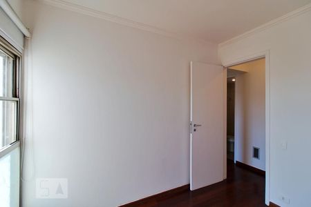 Apartamento para alugar com 68m², 2 quartos e 1 vagaQuarto 2