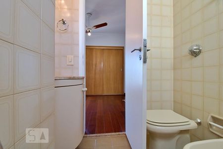 Apartamento para alugar com 68m², 2 quartos e 1 vagaBanheiro da Suíte