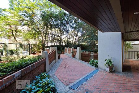 Apartamento para alugar com 68m², 2 quartos e 1 vagaÁrea comum