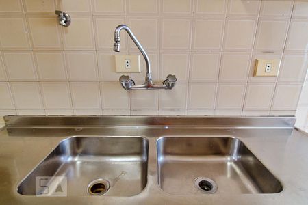 Apartamento para alugar com 68m², 2 quartos e 1 vagaCozinha