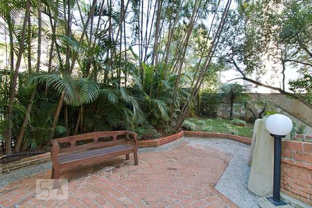 Apartamento para alugar com 68m², 2 quartos e 1 vagaÁrea comum