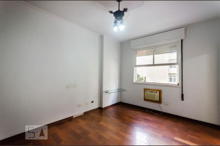 Apartamento para alugar com 180m², 3 quartos e 2 vagas Apartamento para alugar com 180m², 3 quartos e 2 vagasSuíte 2