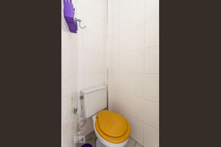Apartamento para alugar com 180m², 3 quartos e 2 vagas Apartamento para alugar com 180m², 3 quartos e 2 vagasBanheiro de serviço