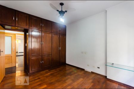 Apartamento para alugar com 180m², 3 quartos e 2 vagas Apartamento para alugar com 180m², 3 quartos e 2 vagasSuíte 2