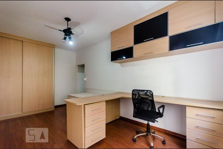 Apartamento para alugar com 180m², 3 quartos e 2 vagas Apartamento para alugar com 180m², 3 quartos e 2 vagasSuíte 3