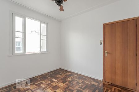 Quarto 1 de apartamento à venda com 2 quartos, 45m² em Auxiliadora, Porto Alegre