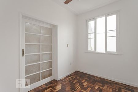 Quarto 2 de apartamento à venda com 2 quartos, 45m² em Auxiliadora, Porto Alegre