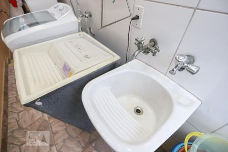 Casa à venda com 250m², 3 quartos e 6 vagasLavanderia