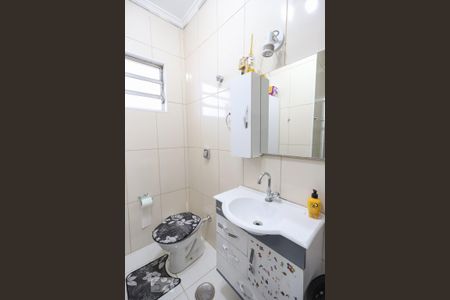 Casa à venda com 250m², 3 quartos e 6 vagasBanheiro Social