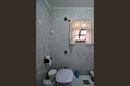 Lavabo de casa à venda com 3 quartos, 178m² em Parque Marajoara, Santo André