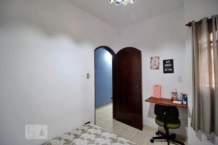 Casa à venda com 178m², 3 quartos e 2 vagasQuarto 2