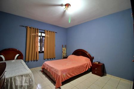Quarto Suíte de casa à venda com 3 quartos, 178m² em Parque Marajoara, Santo André