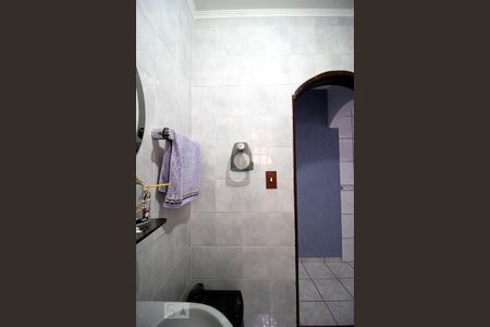 Lavabo de casa à venda com 3 quartos, 178m² em Parque Marajoara, Santo André