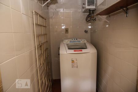 Apartamento à venda com 75m², 2 quartos e sem vagaÁrea de Serviço