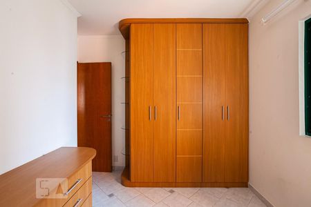 Apartamento à venda com 80m², 3 quartos e 2 vagasQuarto 2