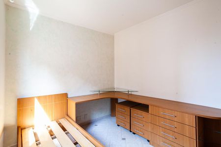 Apartamento à venda com 80m², 3 quartos e 2 vagasQuarto 2