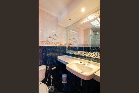 Apartamento à venda com 80m², 3 quartos e 2 vagasBanheiro da Suíte