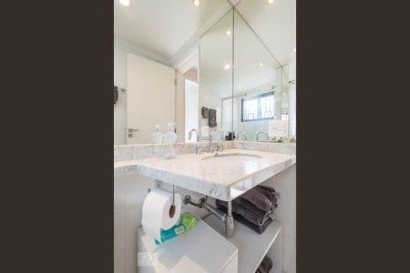 Apartamento para alugar com 65m², 2 quartos e 1 vaga Apartamento para alugar com 65m², 2 quartos e 1 vagaBanheiro