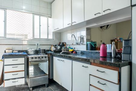 Apartamento à venda com 90m², 2 quartos e 1 vagaCozinha