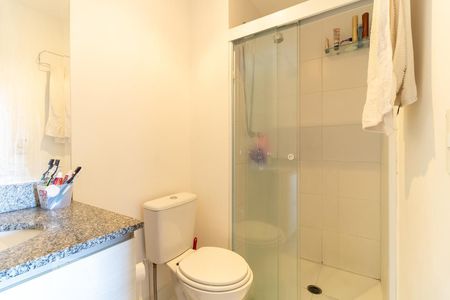Apartamento à venda com 68m², 2 quartos e 1 vagaBanheiro da Suíte