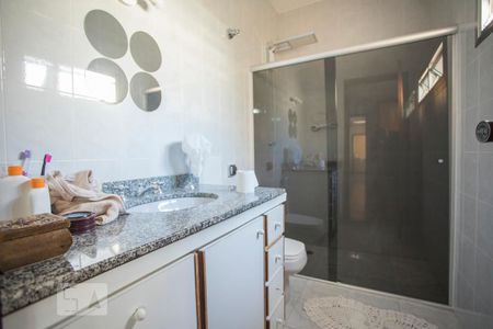 Casa para alugar com 200m², 3 quartos e 2 vagasBanheiro Suite