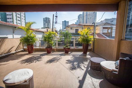 Casa para alugar com 200m², 3 quartos e 2 vagasVaranda