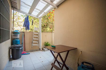 Casa para alugar com 200m², 3 quartos e 2 vagasQuintal