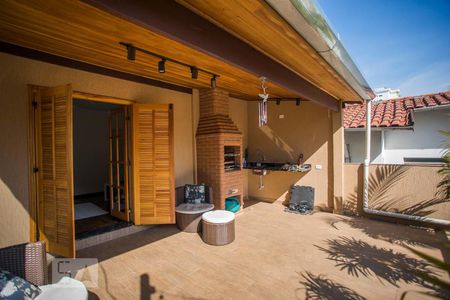 Casa para alugar com 200m², 3 quartos e 2 vagasVaranda