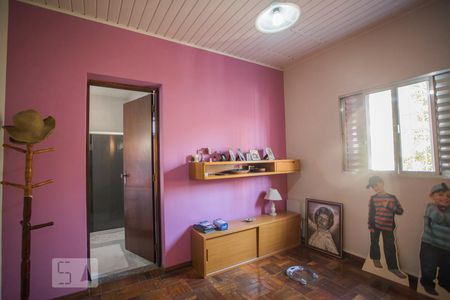 Casa para alugar com 200m², 3 quartos e 2 vagasSuite