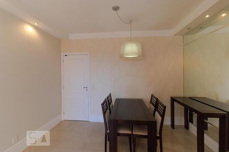 Sala de apartamento à venda com 3 quartos, 67m² em Parque das Flores, Campinas
