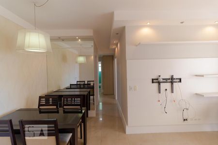 Sala de apartamento à venda com 3 quartos, 67m² em Parque das Flores, Campinas