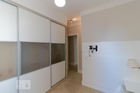 Apartamento à venda com 67m², 3 quartos e 1 vaga Apartamento à venda com 67m², 3 quartos e 1 vagaSuíte