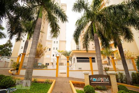 Apartamento à venda com 67m², 3 quartos e 1 vaga Apartamento à venda com 67m², 3 quartos e 1 vagaFachada