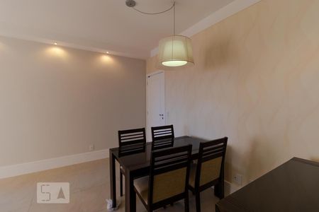 Sala de apartamento à venda com 3 quartos, 67m² em Parque das Flores, Campinas
