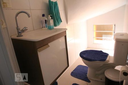 Casa à venda com 150m², 3 quartos e 1 vagaLavabo