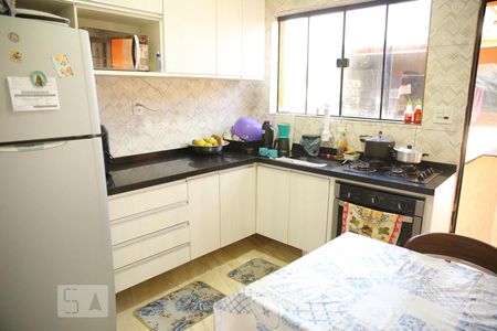 Casa à venda com 150m², 3 quartos e 1 vagaCozinha